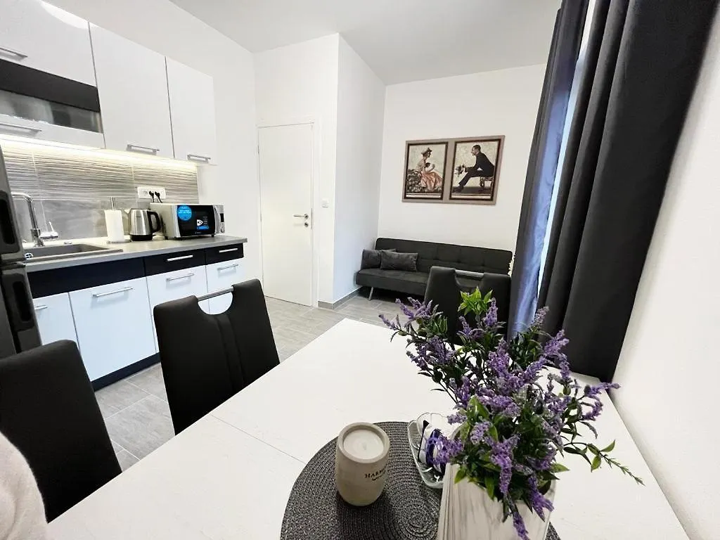 Apartments T&T Trogir