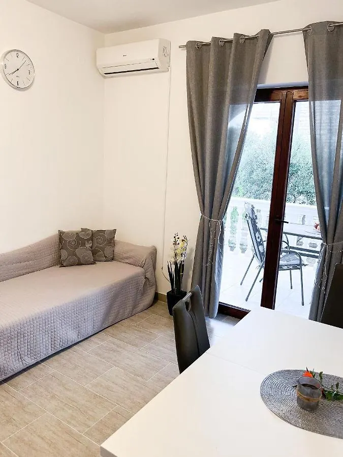 Apartments T&T Trogir